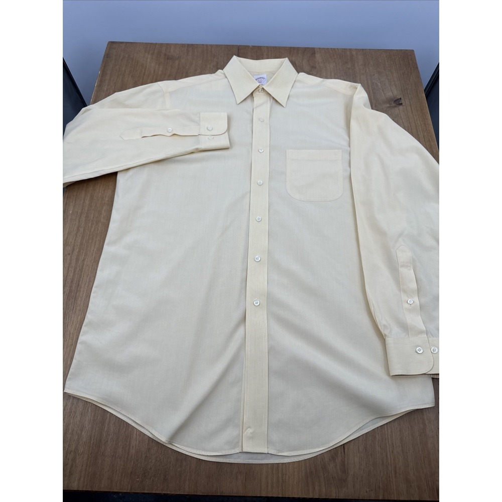 Brooks Brothers 346 Long Sleeve Dress Shirt Men's 16 34/35 Yellow Casual Preppy - Picture 2 of 9